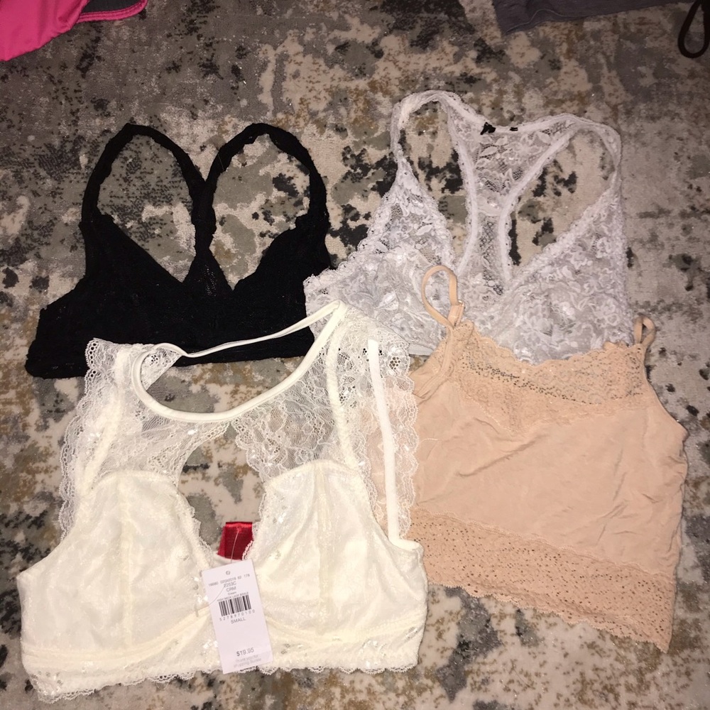 bralette small